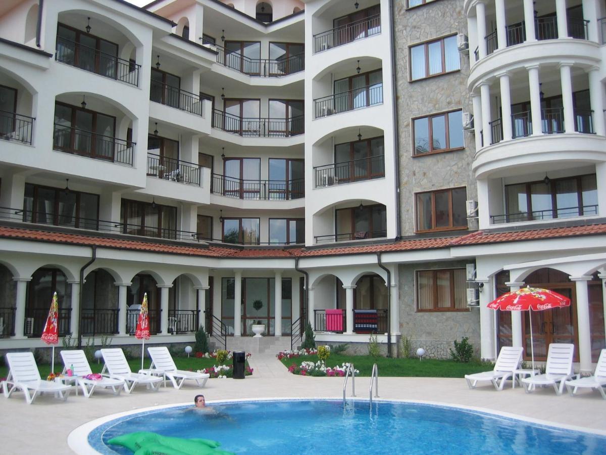 סאני ביץ' Chateau Del Mar Holiday Apartments מראה חיצוני תמונה