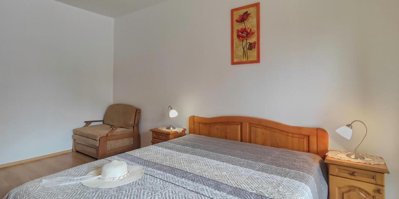 סאני ביץ' Chateau Del Mar Holiday Apartments מראה חיצוני תמונה